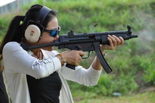 国产子弹真实视频,弹壳细节与射击瞬间